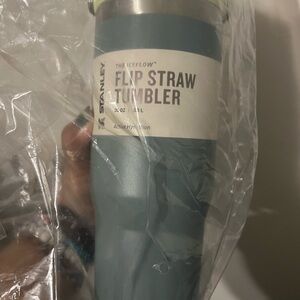 Stanley IceFlow Flip Straw Tumbler